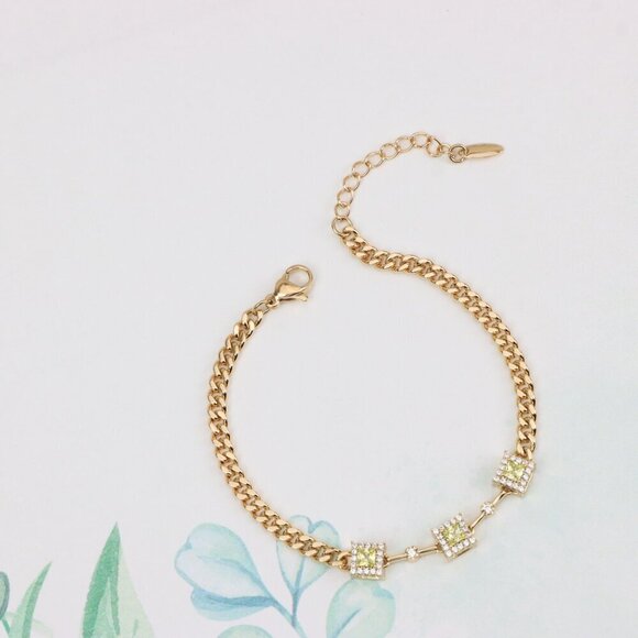 "Elegant Rose Gold Bracelet with Green Stone Accents, XPBL0841 - Picture 9 of 13